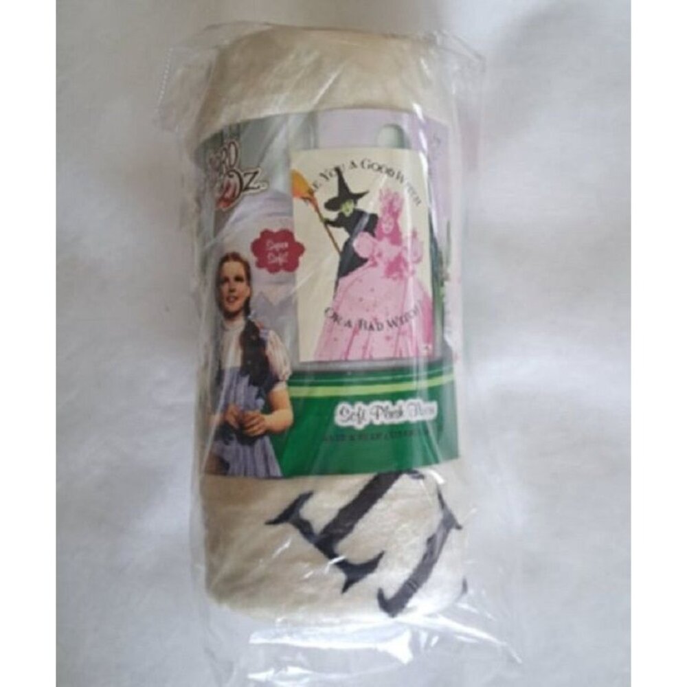 NEW The Wizard of Oz Witches Plush Throw Gift Blanket Movie Fleece Glinda Wicked - Picture 2 of 2